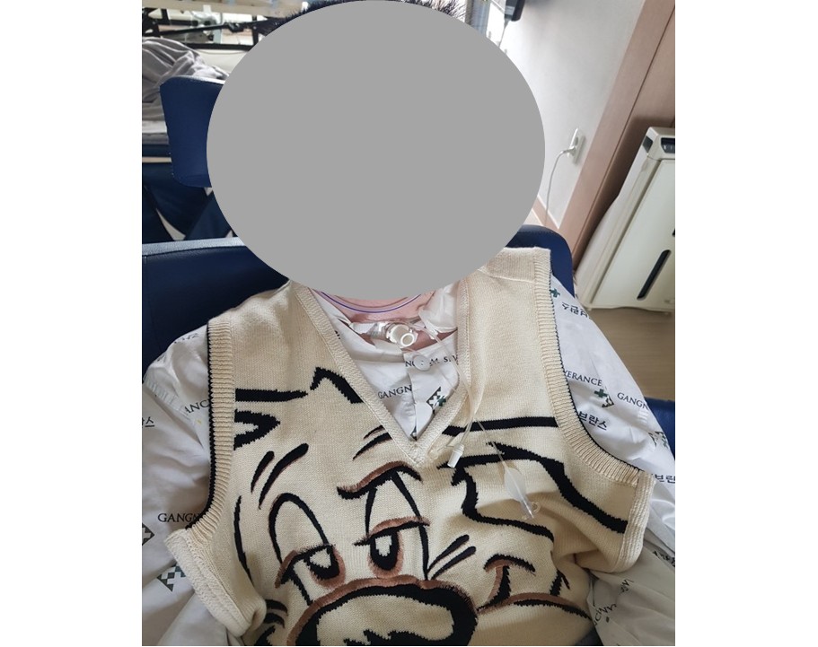 니트조끼 트임(허리라인, 넥라인) 및 마감