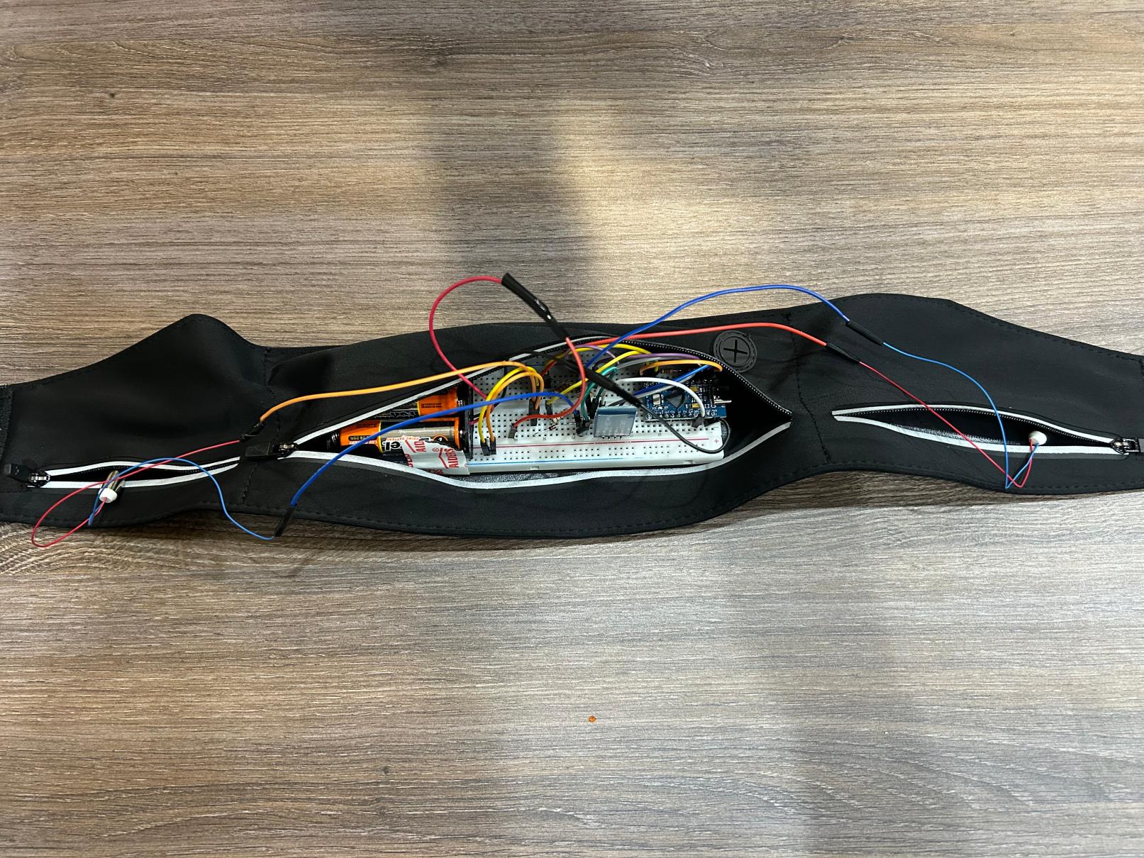 [2025년 공모전 수상작 - 우수상] 시각장애인들을 위한 러닝 보조기기